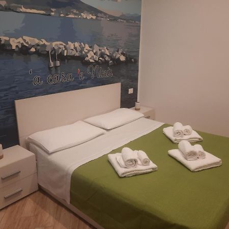 'A Casa 'E Ninu Casa Vacanze Napoli Eksteriør bilde