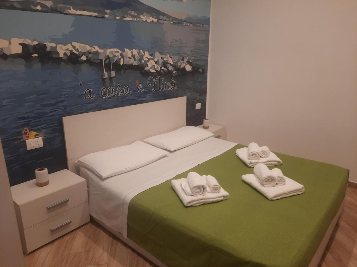 'A Casa 'E Ninu Casa Vacanze Napoli Eksteriør bilde